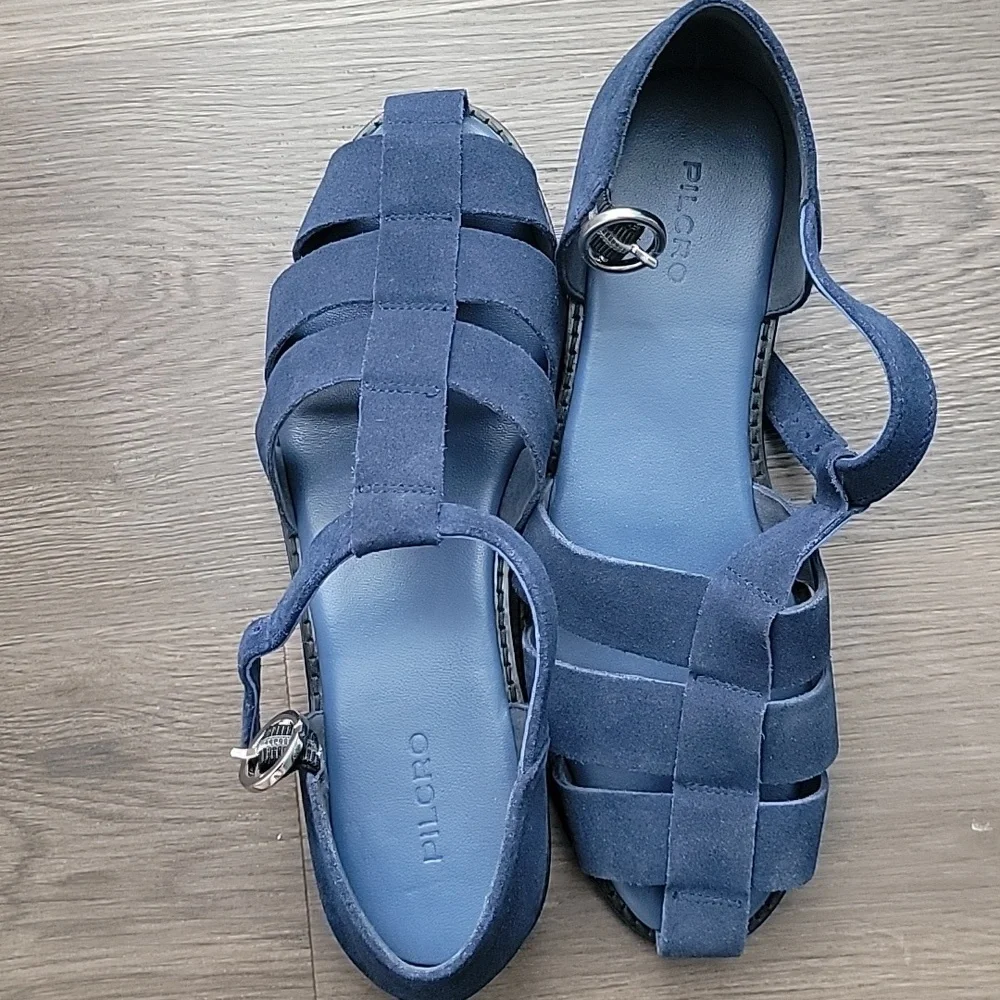 Fisherman Sandals by Pilcro - Picture 11 of 11